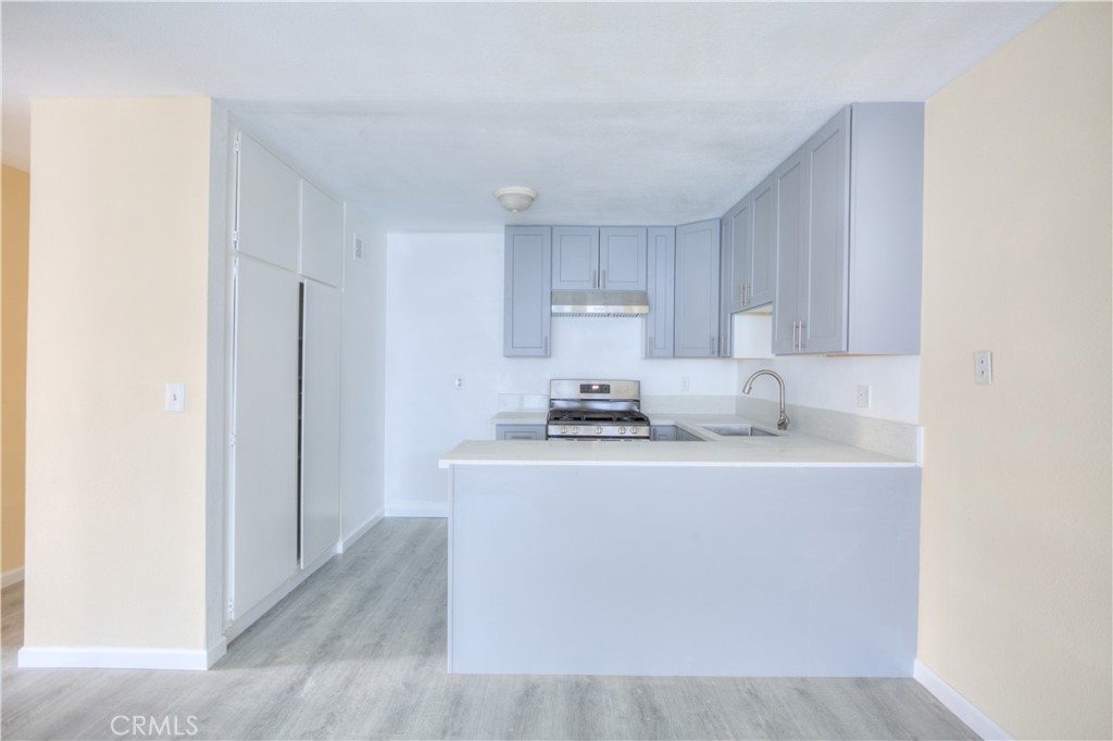 MLS #WS25272868 image #9