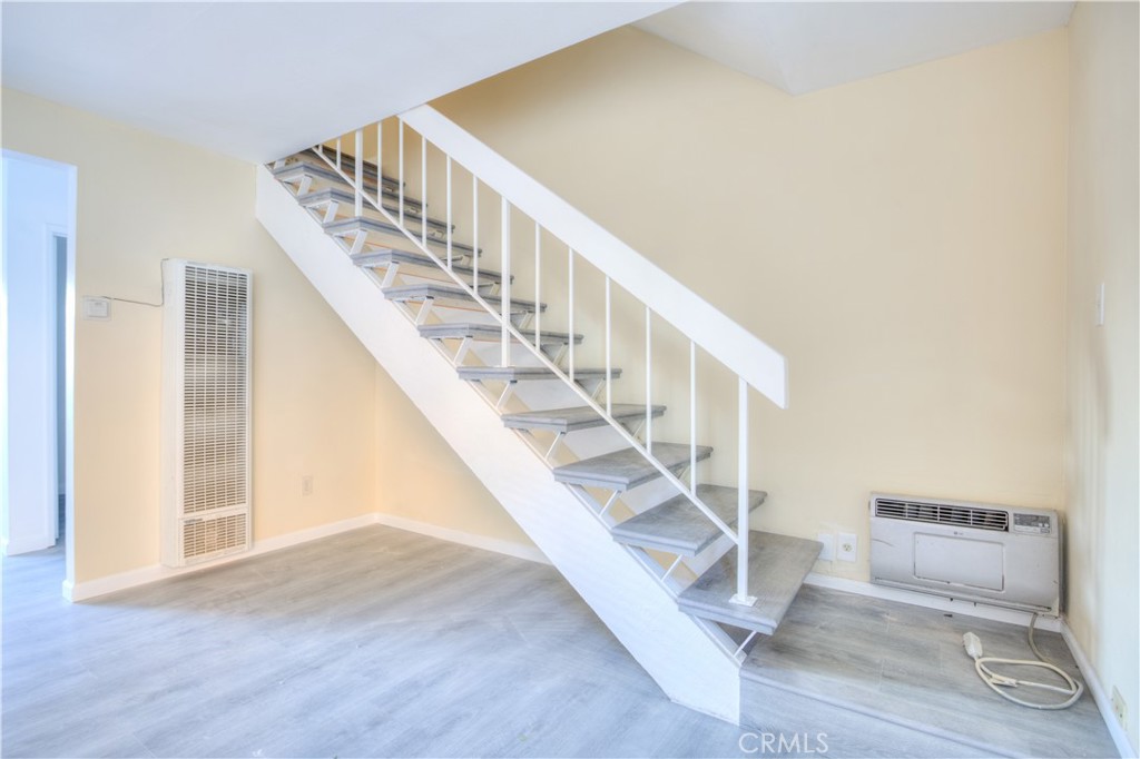 MLS #WS25272928 image #4