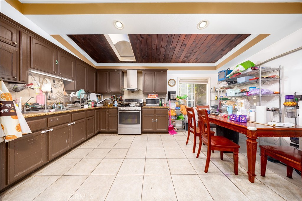 MLS #WS25272949 image #3