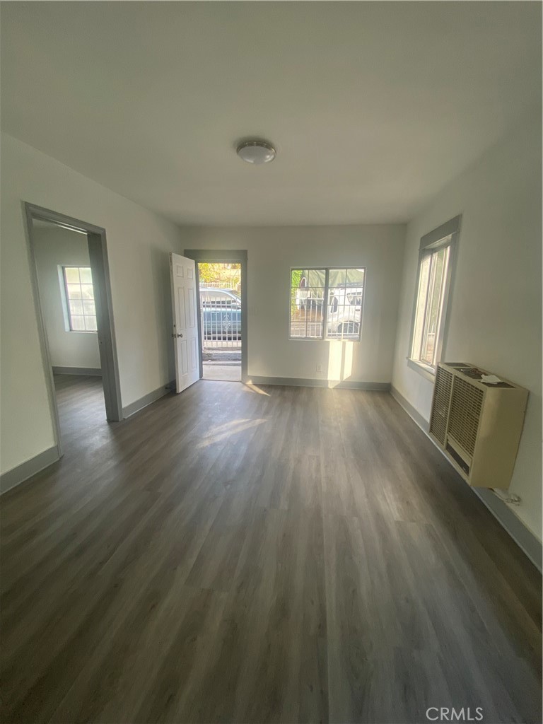 MLS #WS25272996 image #9