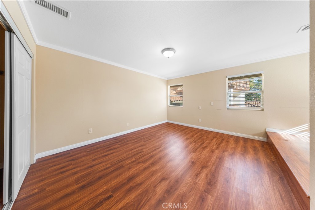 MLS #WS25273026 image #23