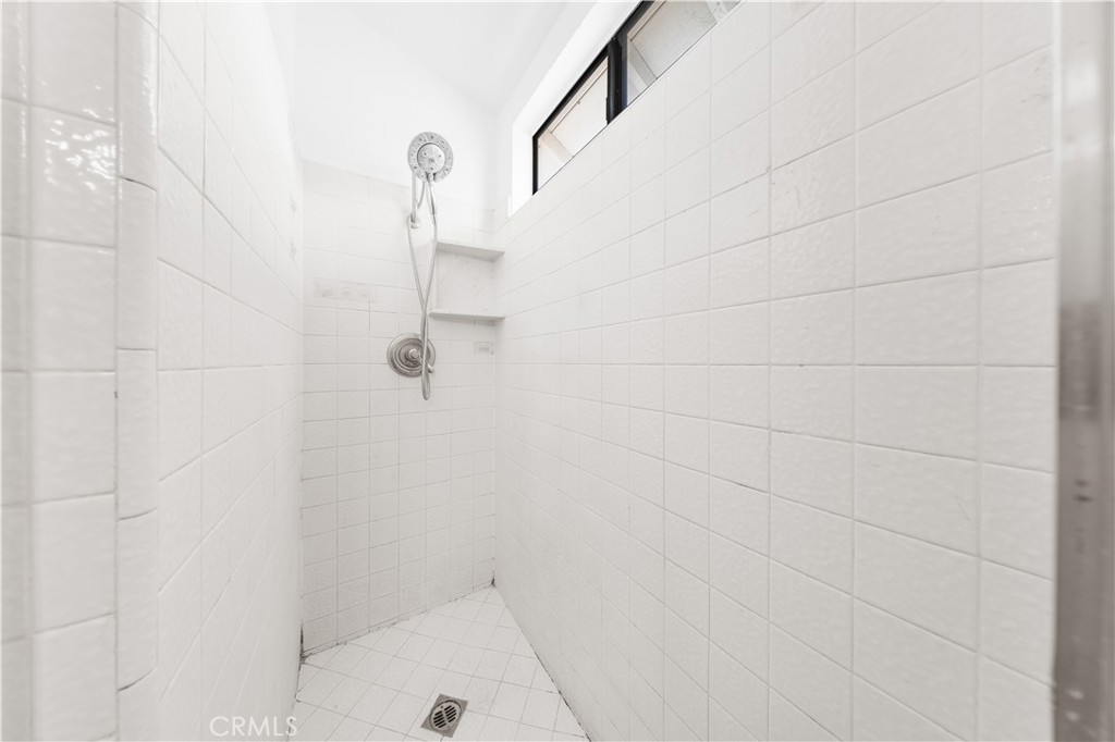 MLS #WS25273026 image #33