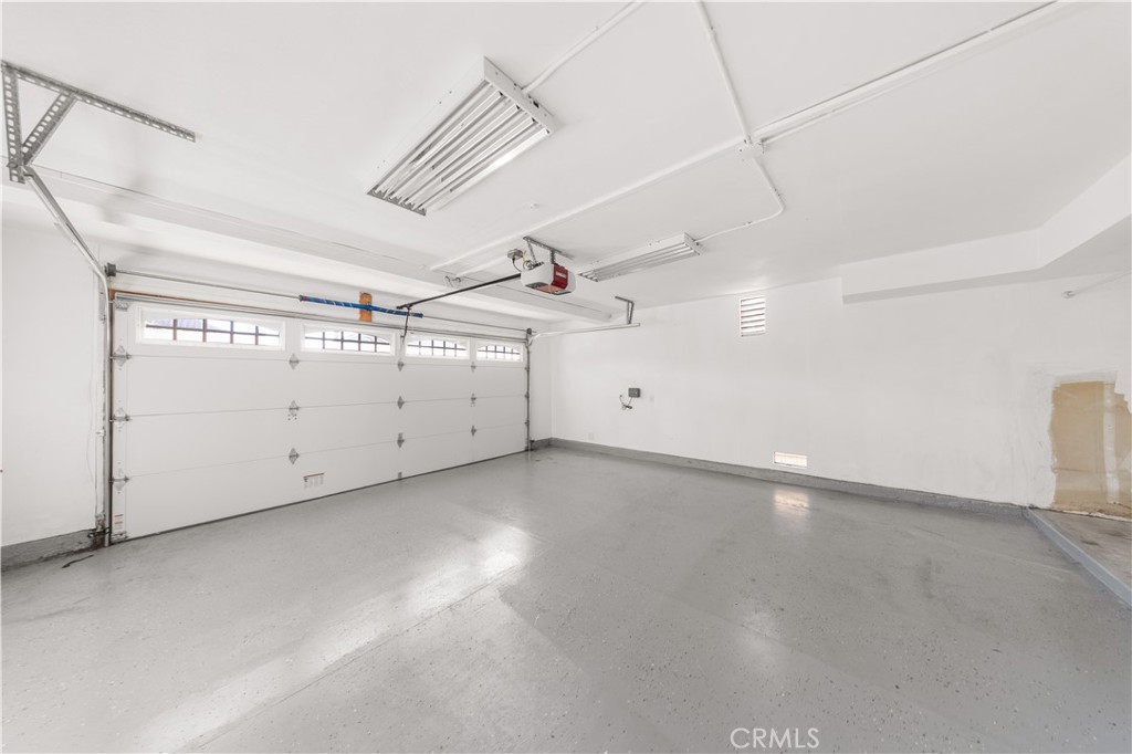 MLS #WS25273026 image #34