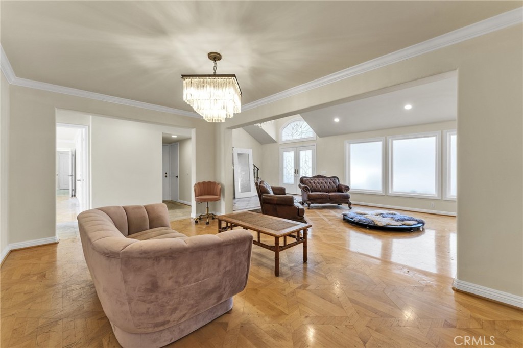 MLS #WS25273040 image #10