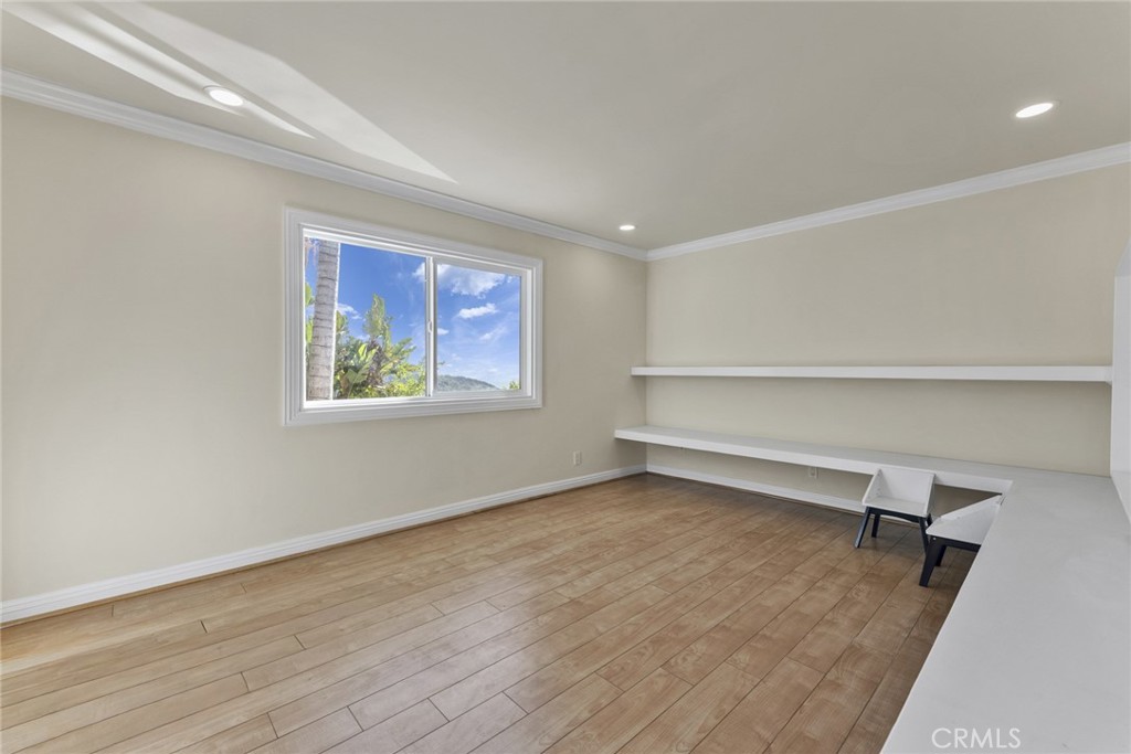 MLS #WS25273040 image #20