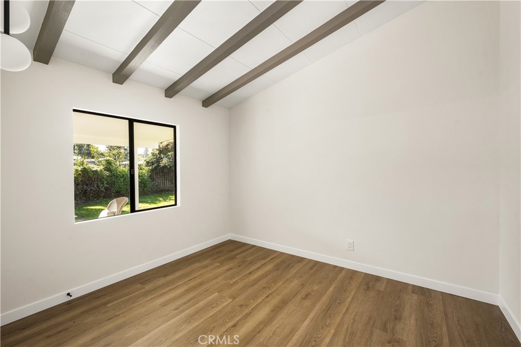 MLS #WS25273313 image #20