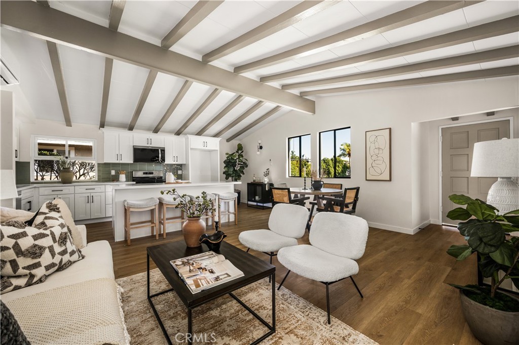 MLS #WS25273313 image #5