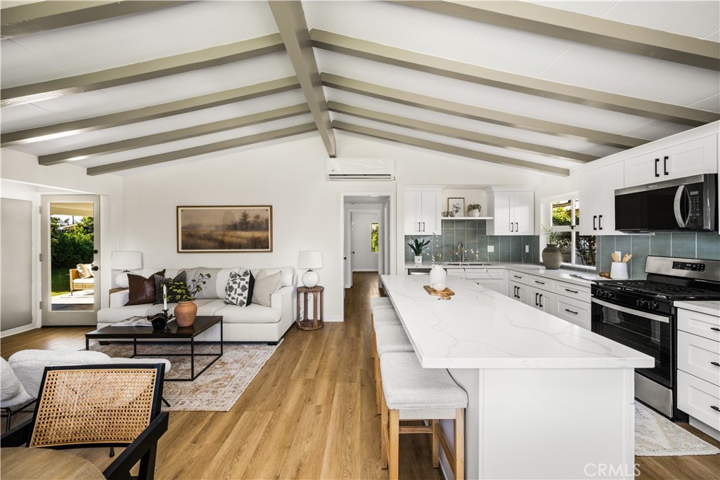 MLS #WS25273313 image #6