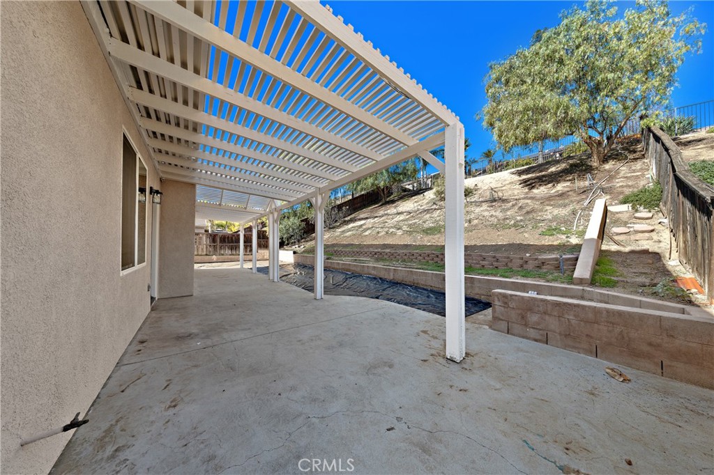 MLS #WS25273435 image #14