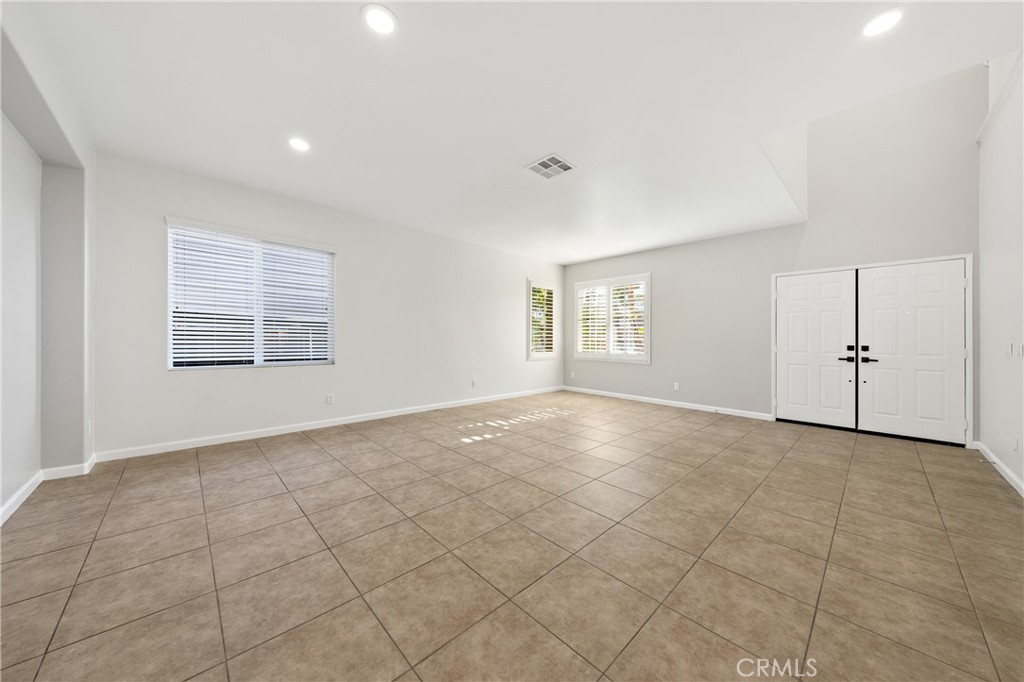 MLS #WS25273435 image #17