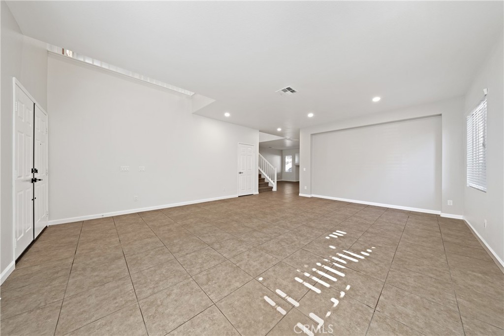 MLS #WS25273435 image #19