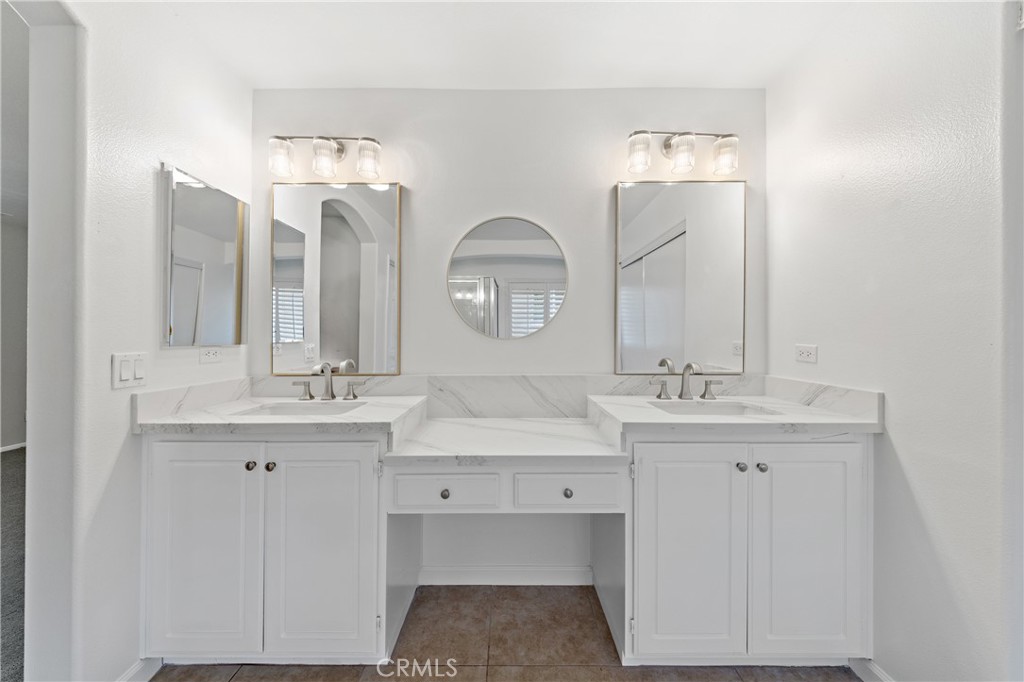 MLS #WS25273435 image #39