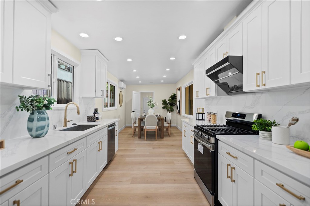 MLS #WS25273470 image #15