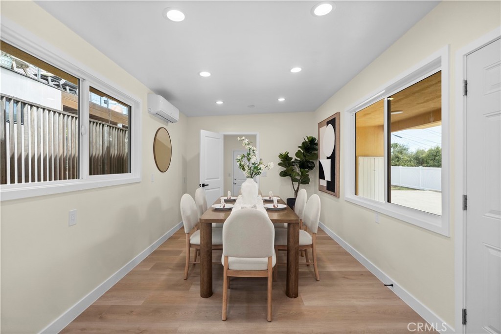 MLS #WS25273470 image #17