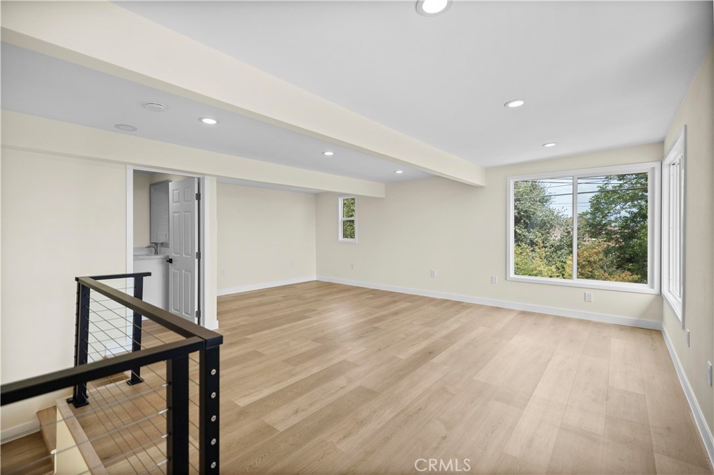 MLS #WS25273470 image #27