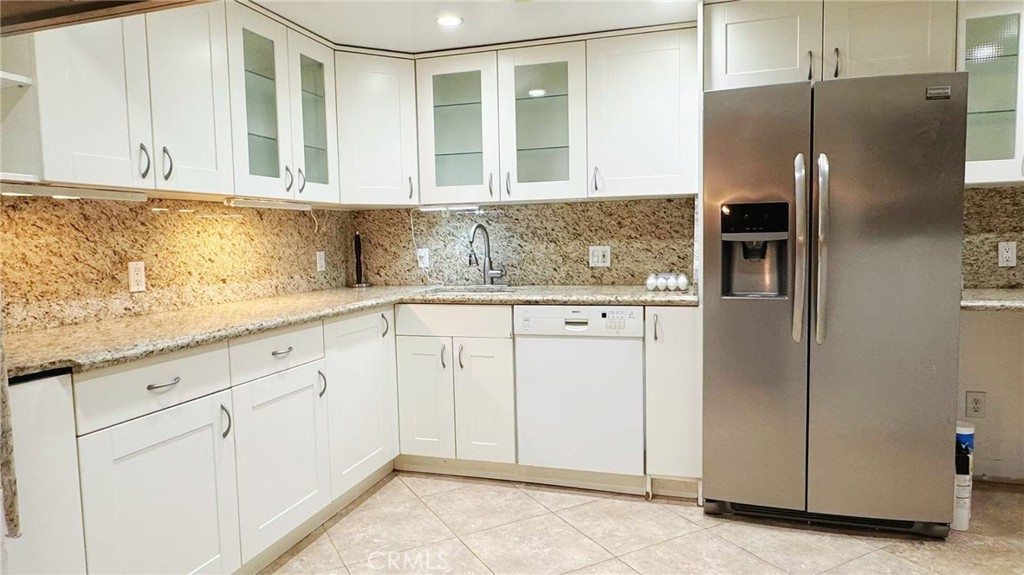 MLS #WS25273850 image #10