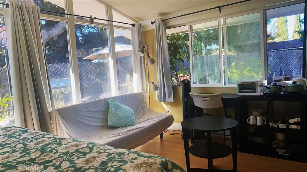 MLS #WS25273850 image #16