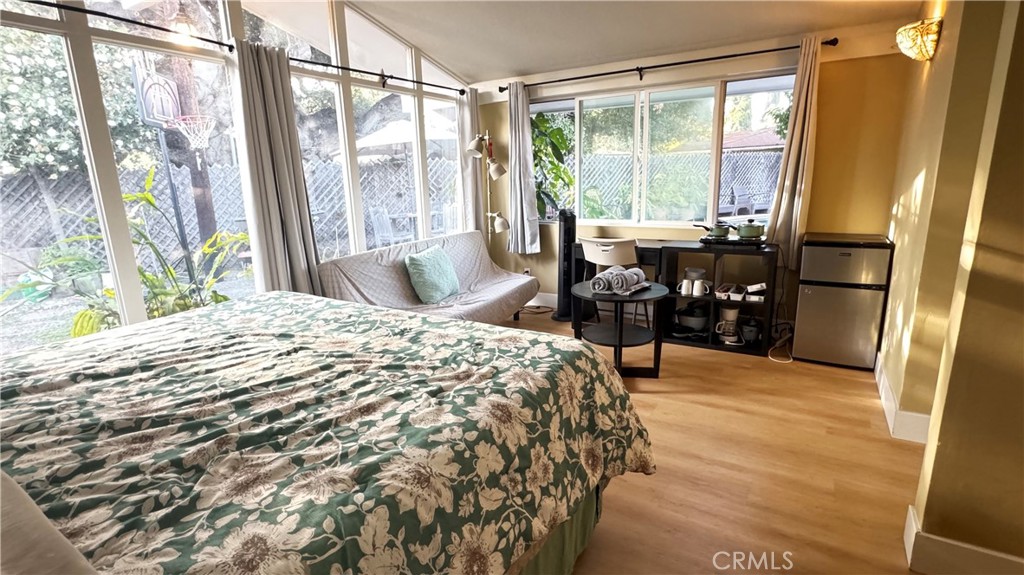 MLS #WS25273850 image #24