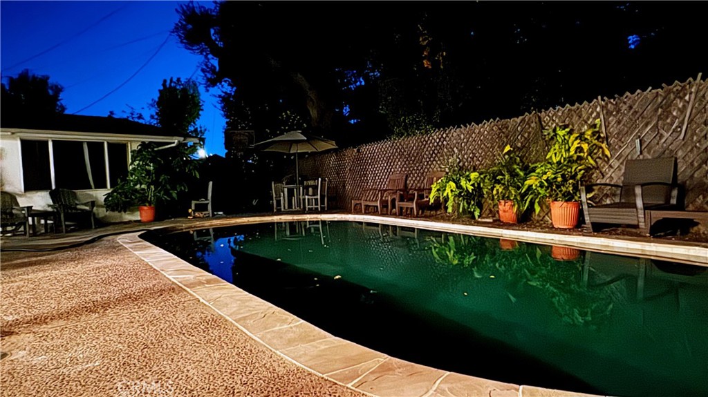 MLS #WS25273850 image #32