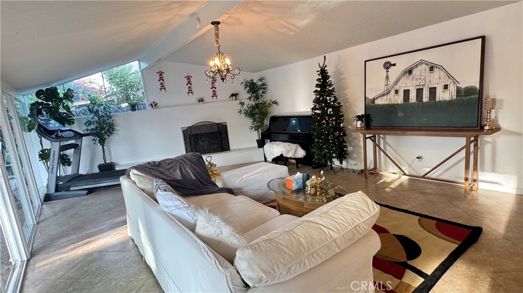 MLS #WS25273850 image #35