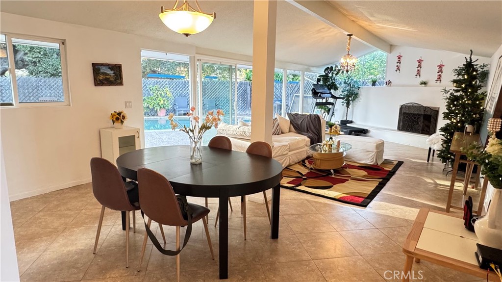 MLS #WS25273850 image #6