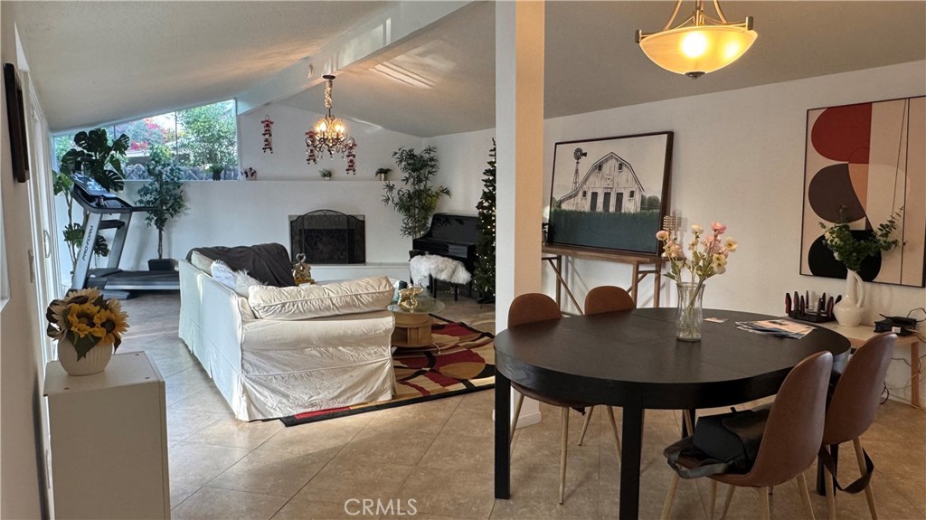 MLS #WS25273850 image #7