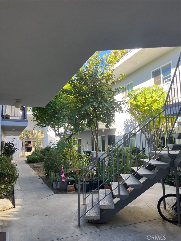 MLS #WS25273996 image #19