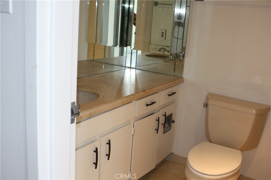 MLS #WS25274369 image #8