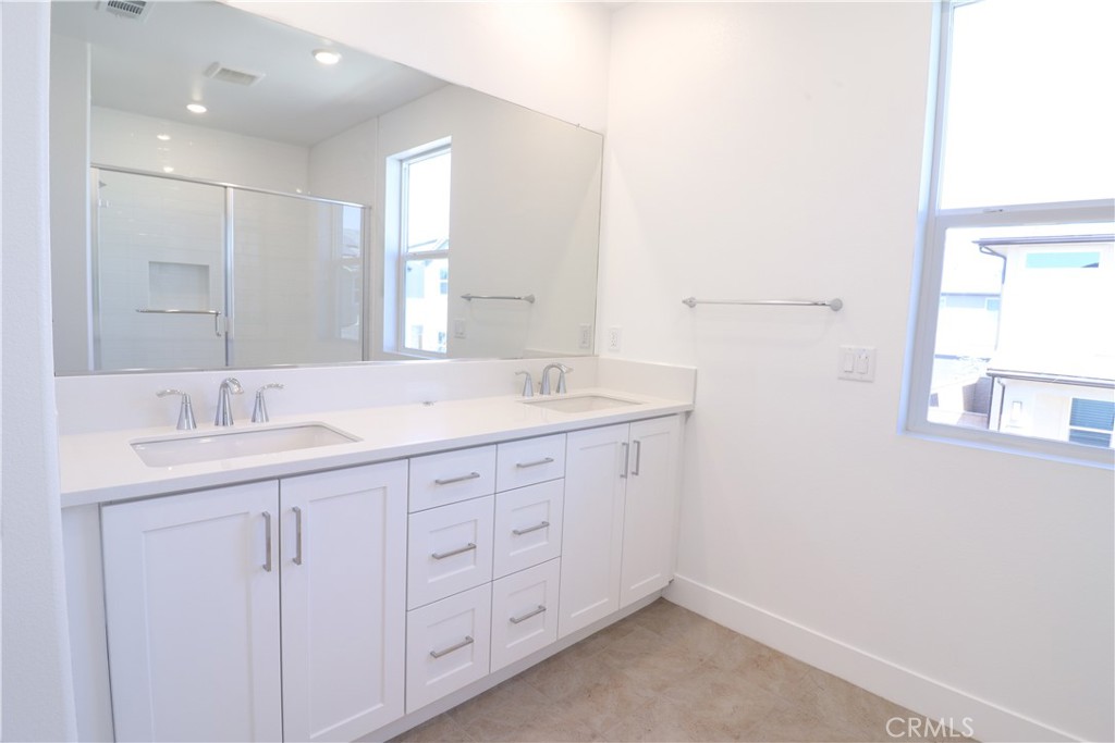 MLS #WS25274374 image #12