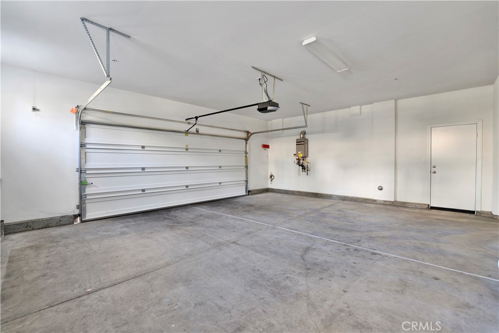 MLS #WS25274396 image #23