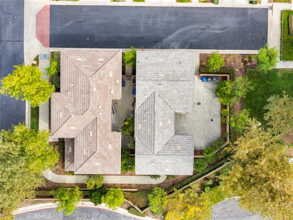 MLS #WS25274396 image #34