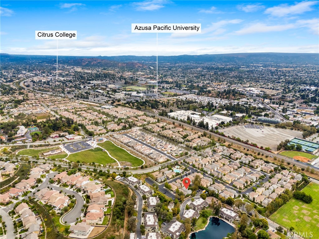 MLS #WS25274396 image #42