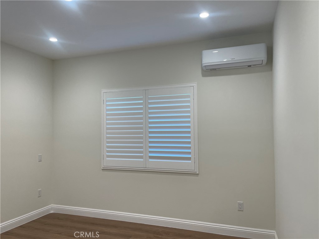 MLS #WS25274406 image #3