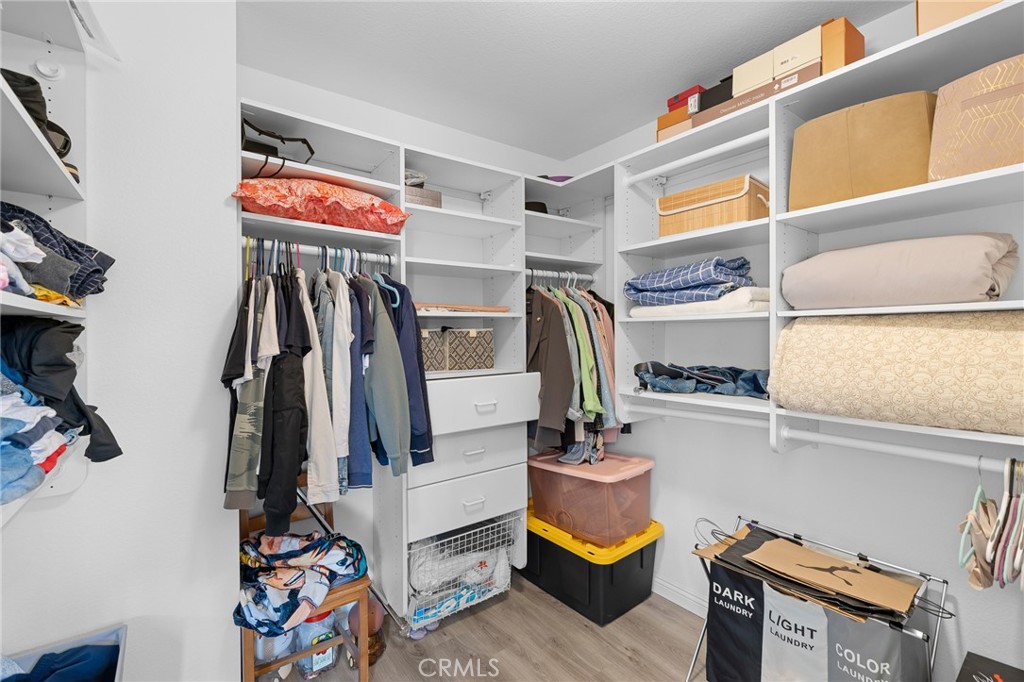 MLS #WS25274533 image #18