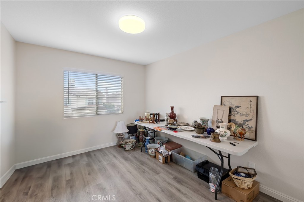 MLS #WS25274533 image #20