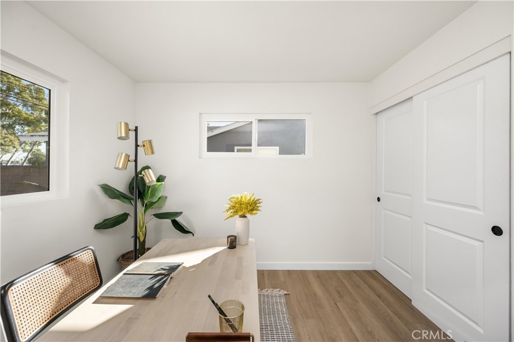 MLS #WS25274551 image #15