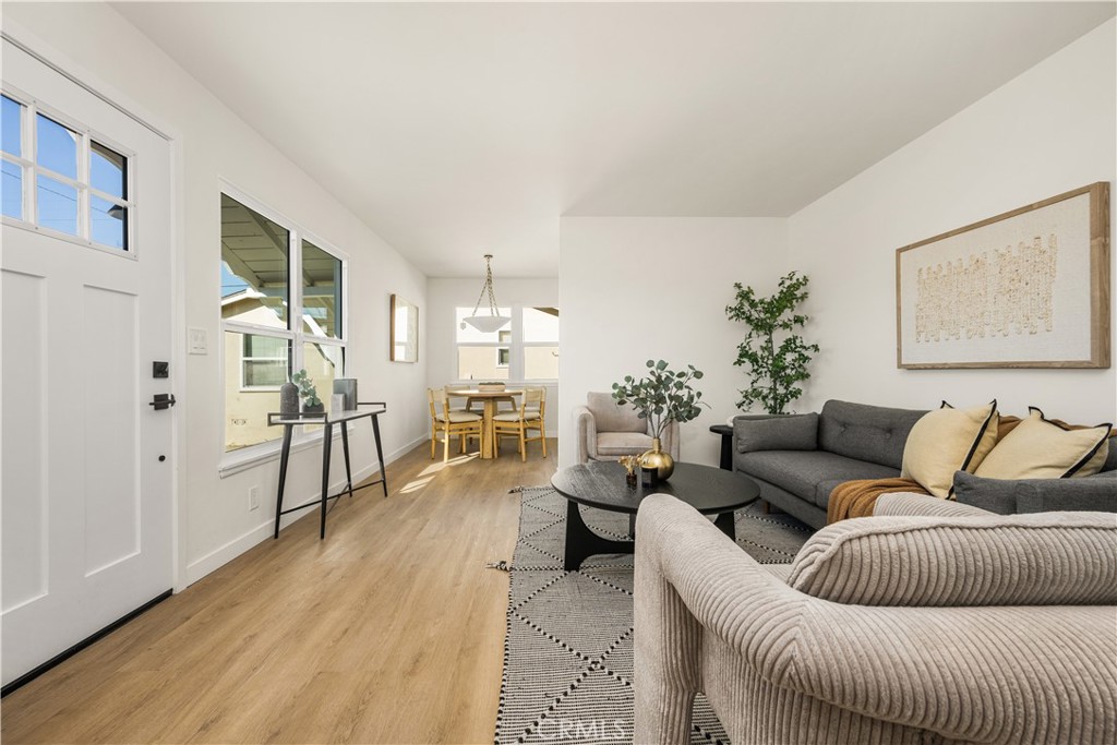 MLS #WS25274551 image #6