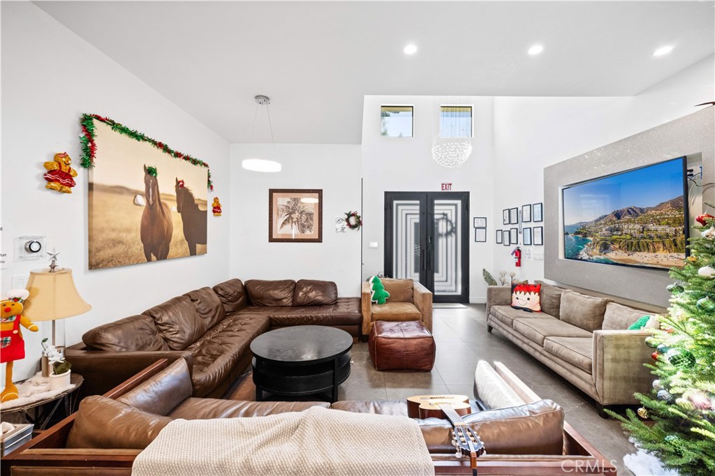 MLS #WS25274700 image #20