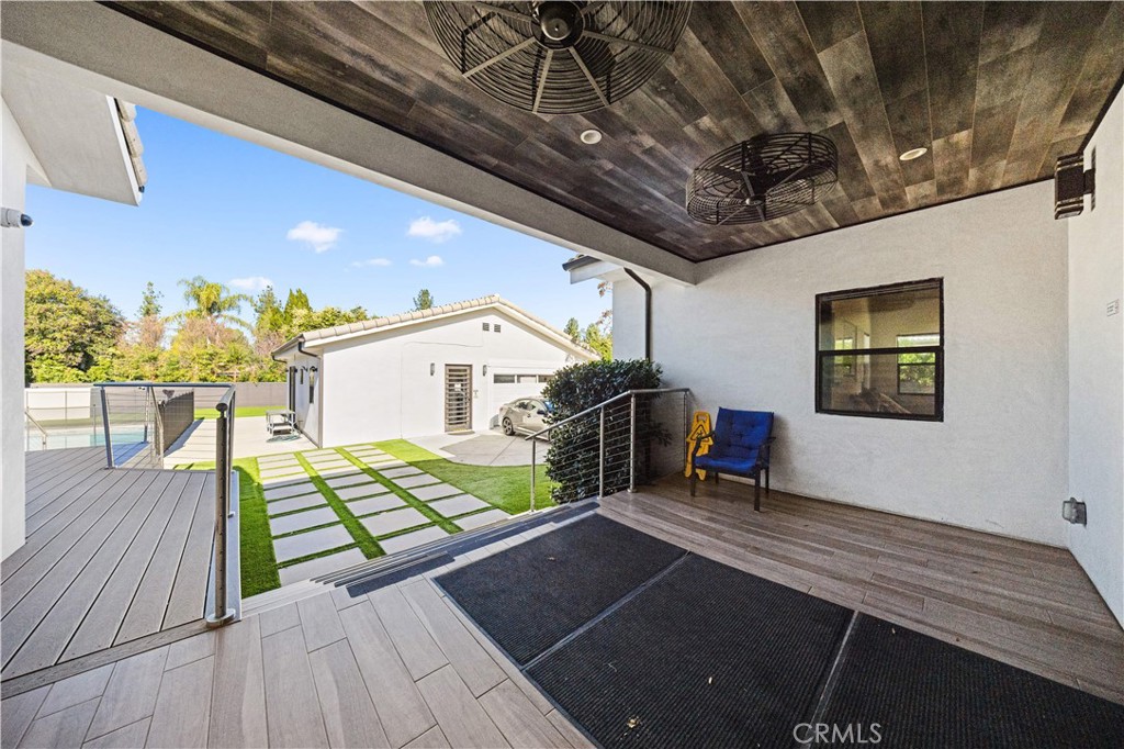 MLS #WS25274700 image #6