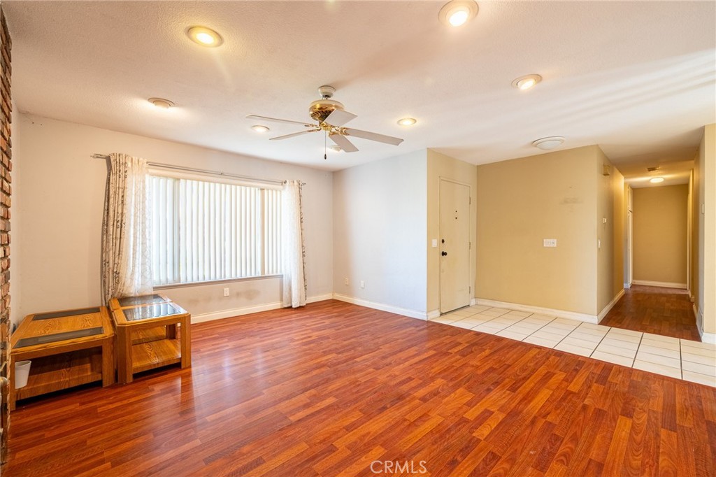 MLS #WS25274702 image #3