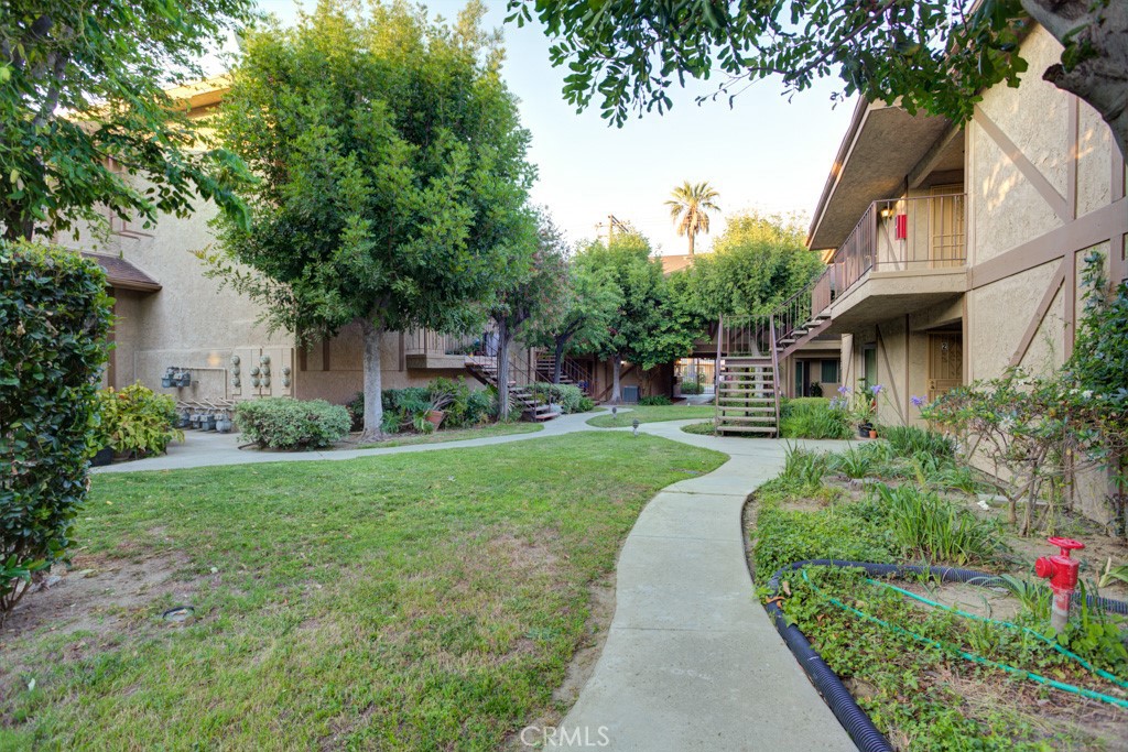 MLS #WS25274812 image #36