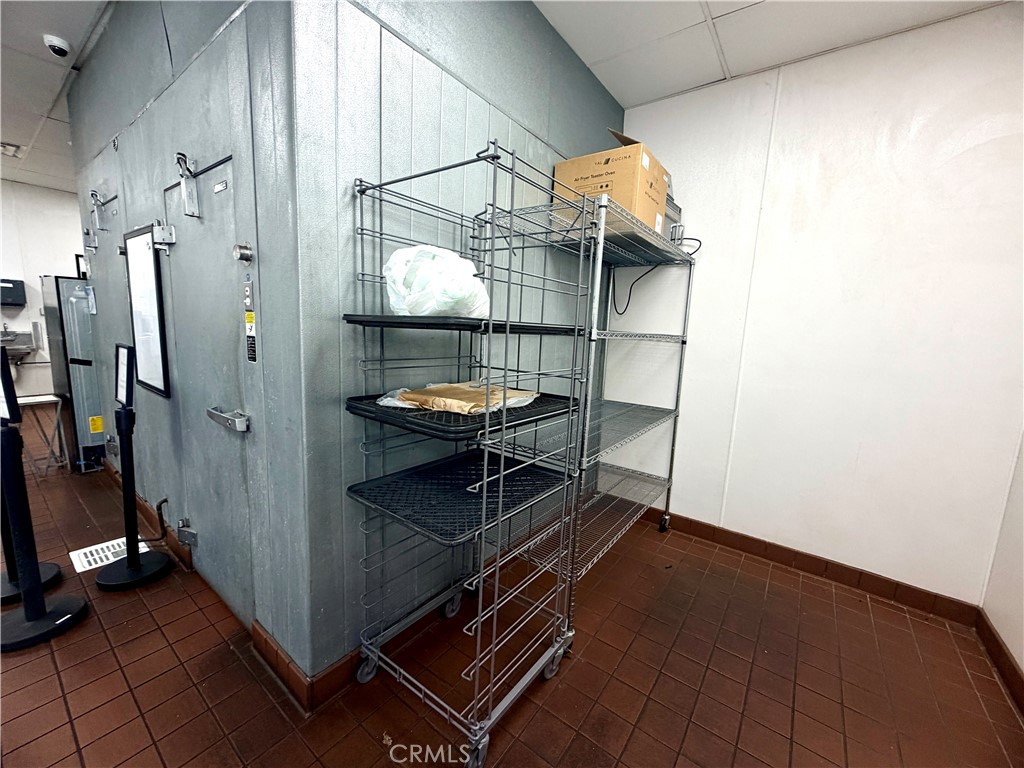 MLS #WS25275012 image #2