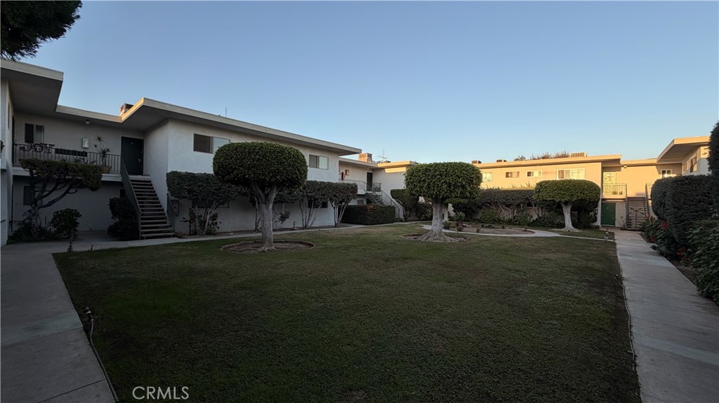 MLS #WS25275056 image #11