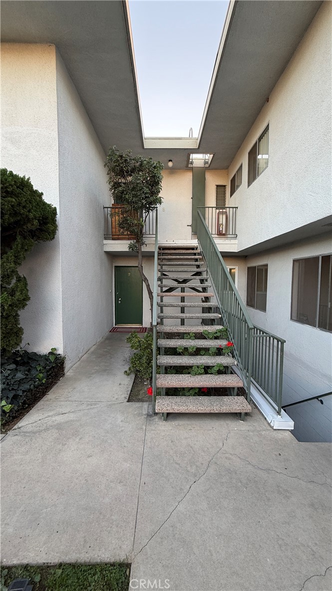 MLS #WS25275056 image #9