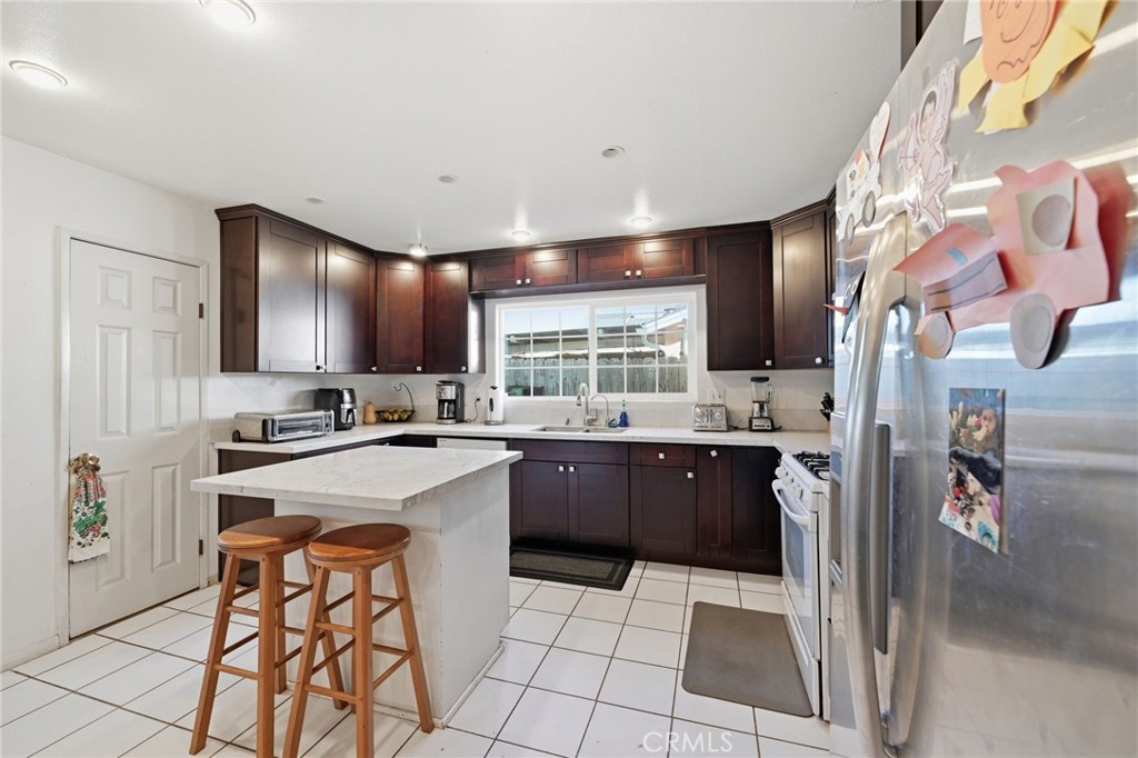 MLS #WS25275076 image #14