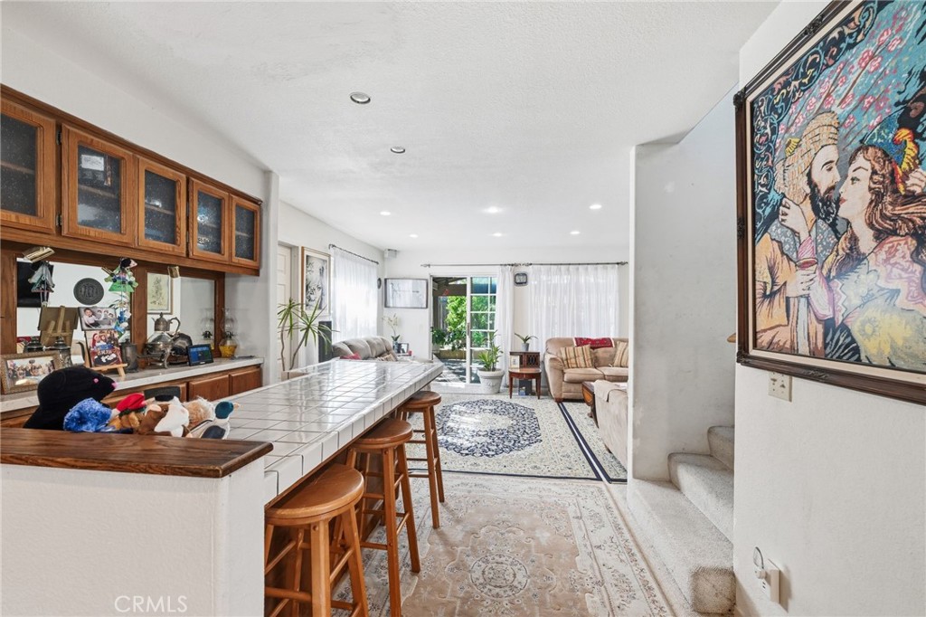 MLS #WS25275076 image #18