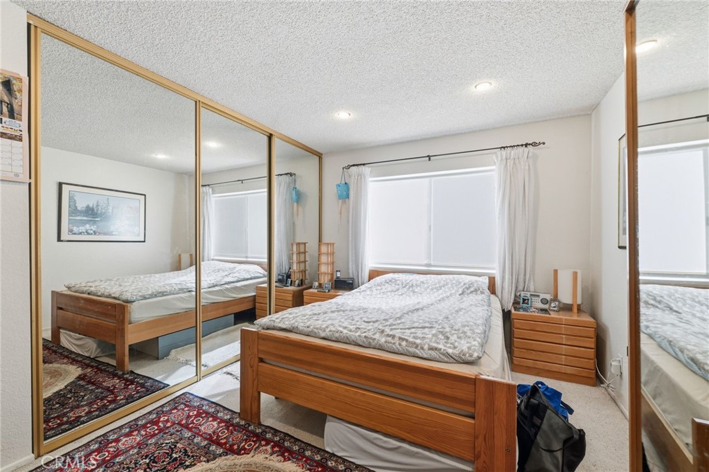 MLS #WS25275076 image #21