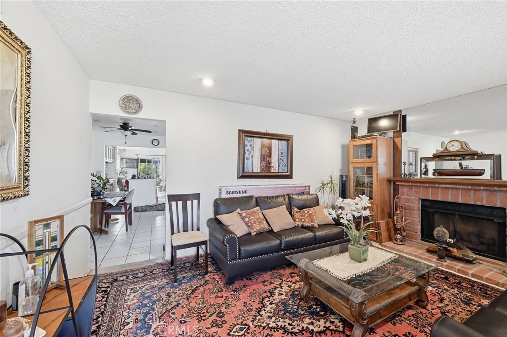 MLS #WS25275076 image #7