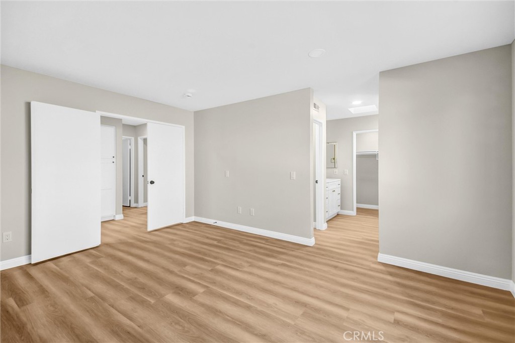 MLS #WS25275090 image #15