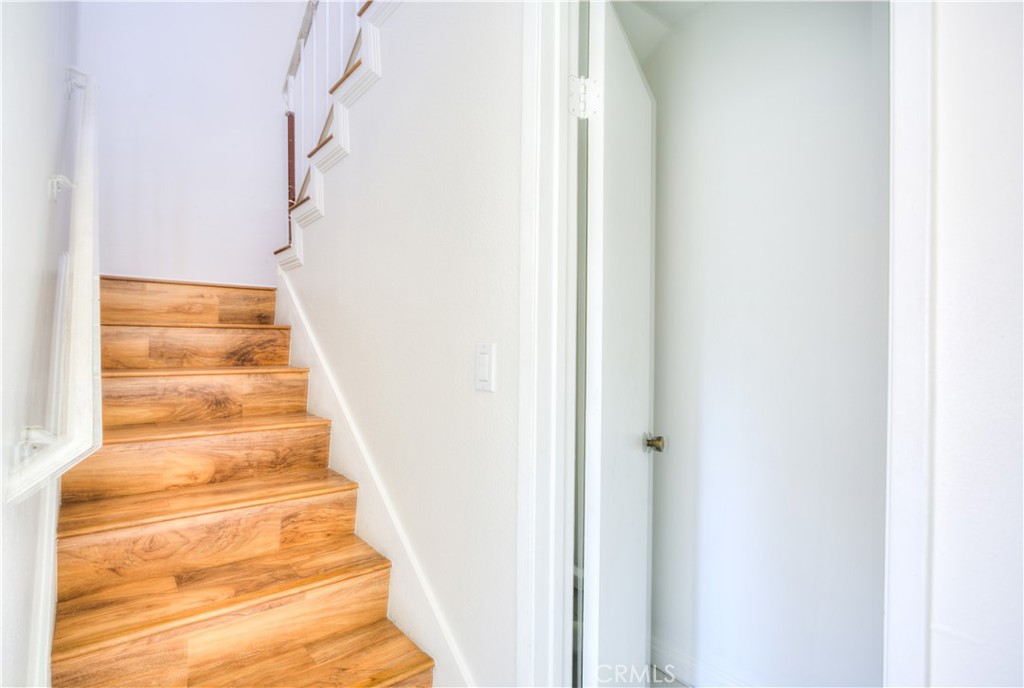 MLS #WS25275115 image #14